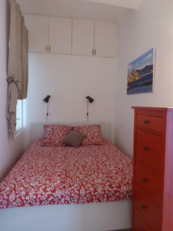 Vieille Ville 1 - Luca'S Apartment, 1 Bedroom, Max 2 Adults And 2 Kids Антиб Экстерьер фото