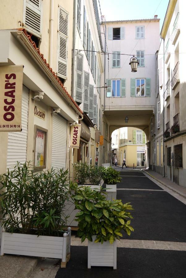 Vieille Ville 1 - Luca'S Apartment, 1 Bedroom, Max 2 Adults And 2 Kids Антиб Экстерьер фото